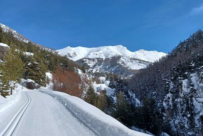 Vallée du Cristillan depuis la piste des Balcons
