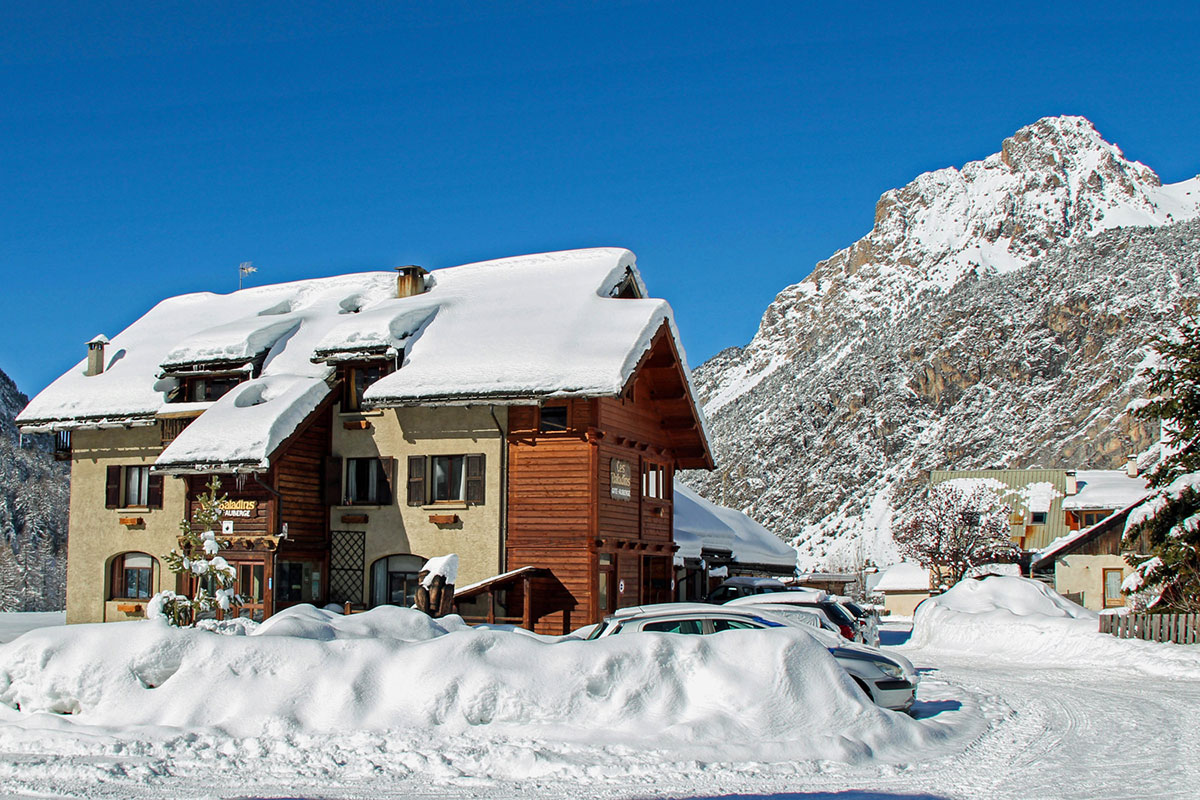 Extérieur Hiver Gite d'étape Les Baladins