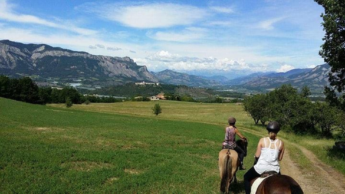 Centre équestre Equiterra à Ventavon