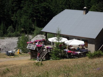 Extérieur été du Refuge