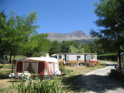 Camping Le Grand Pré CHORGES