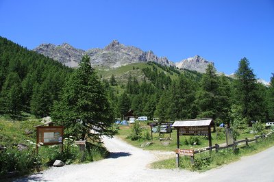 camper dormir Clarée aire naturelle