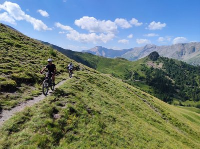 On-Off Mountain_Vars