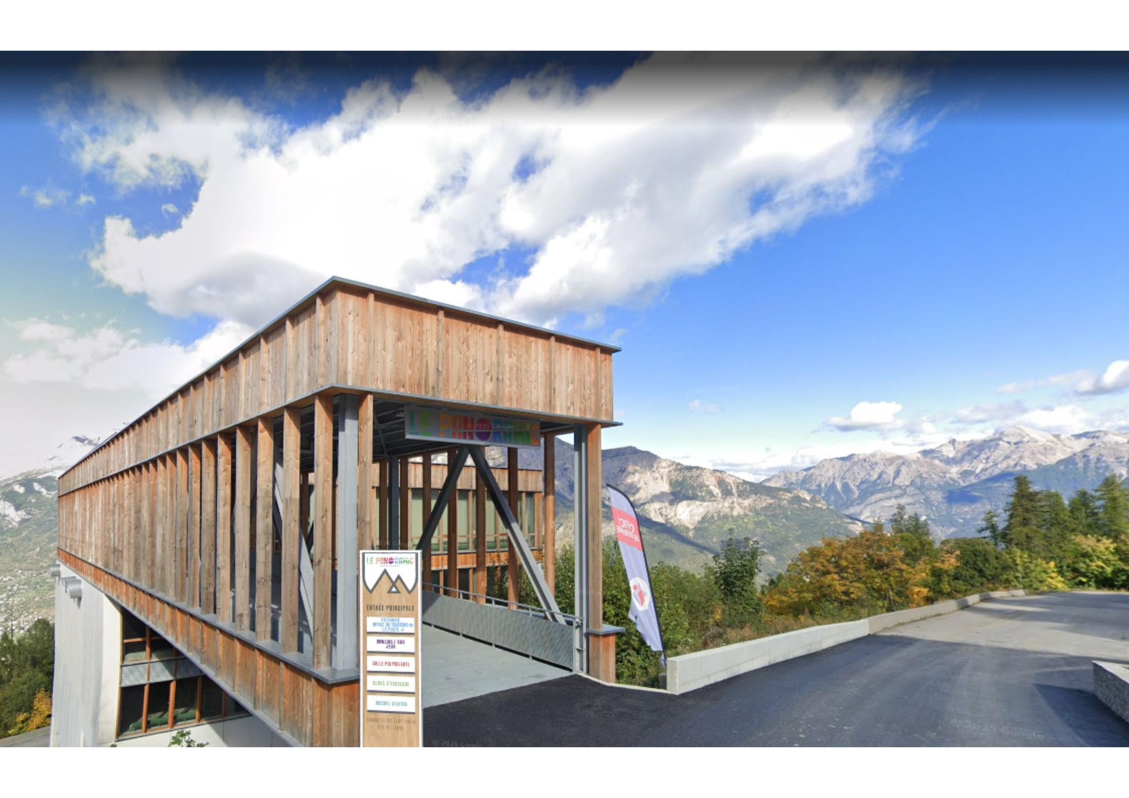 Bureau d'information touristique Puy Saint Vincent 1600_Puy-Saint-Vincent