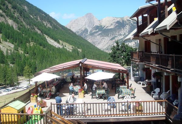Vue de l'Hôtel La Cascade Ceillac