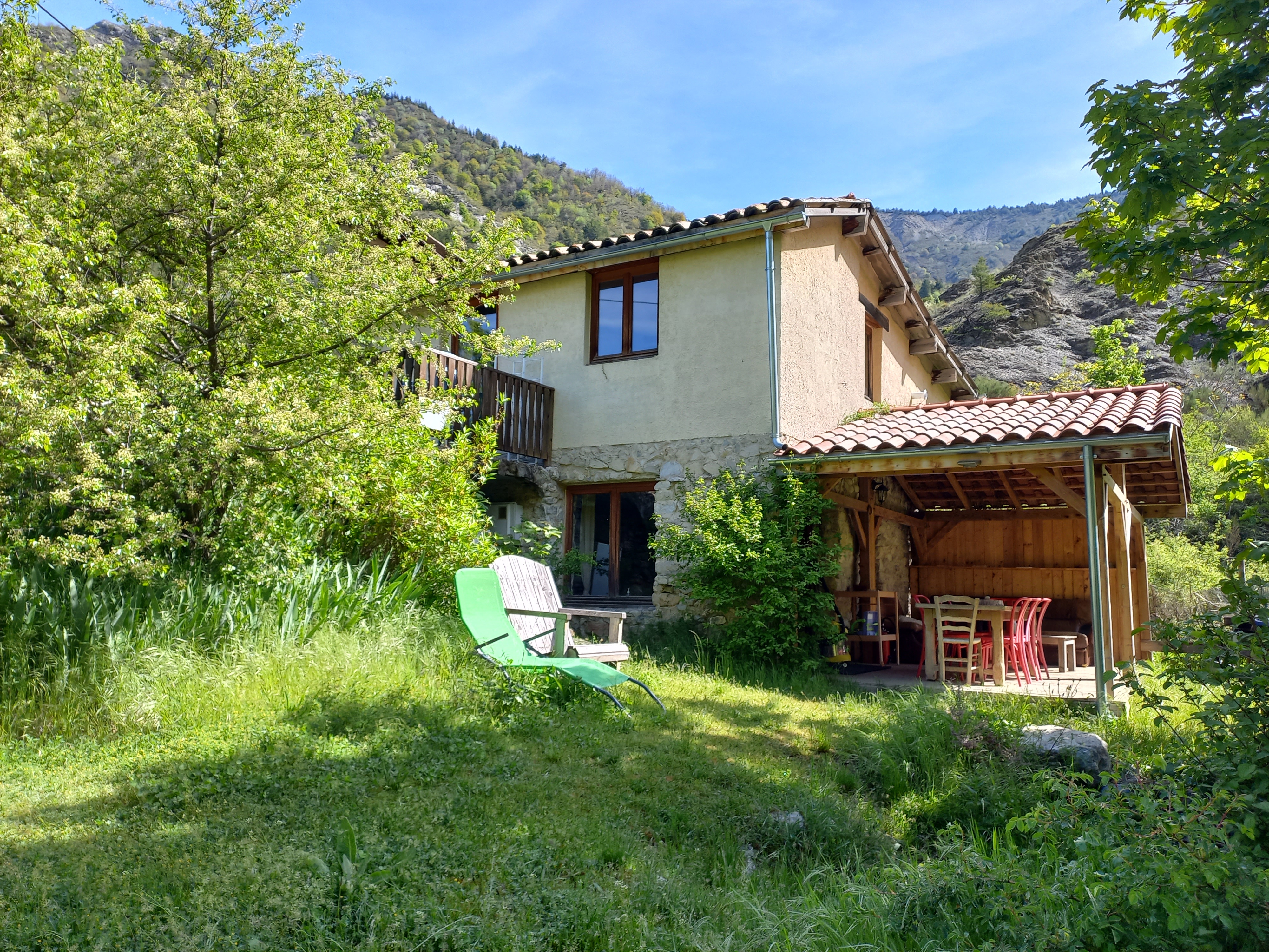 La maison d'en haut, le Hameau de Villauret