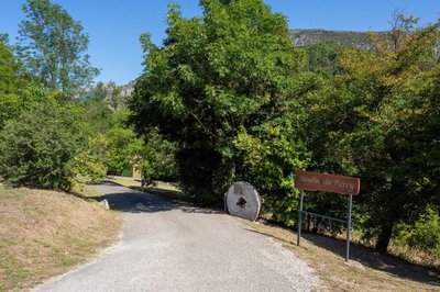 Entrée du Moulin du Paroy