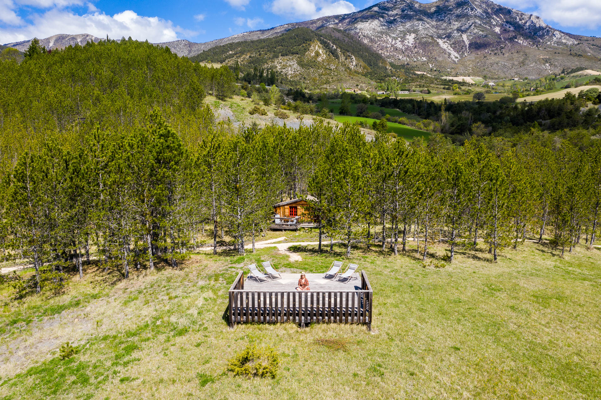 Cabane d'hôtes Céphée dans son environnement