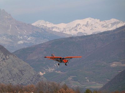 Atterissage à l'aérodrome