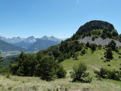 Vue sur le Roc Bernon