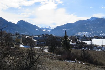 Eygliers avec au fond le col de Vars