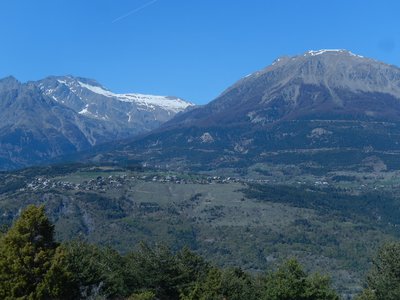 Puy-Saint-Eusèbe, la pointe de Serre et le Mont Guillaume