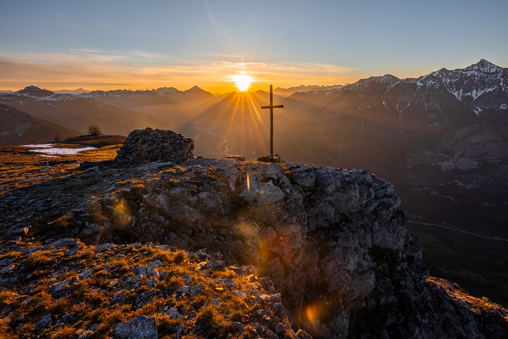 Lever de soleil croix de la Salcette