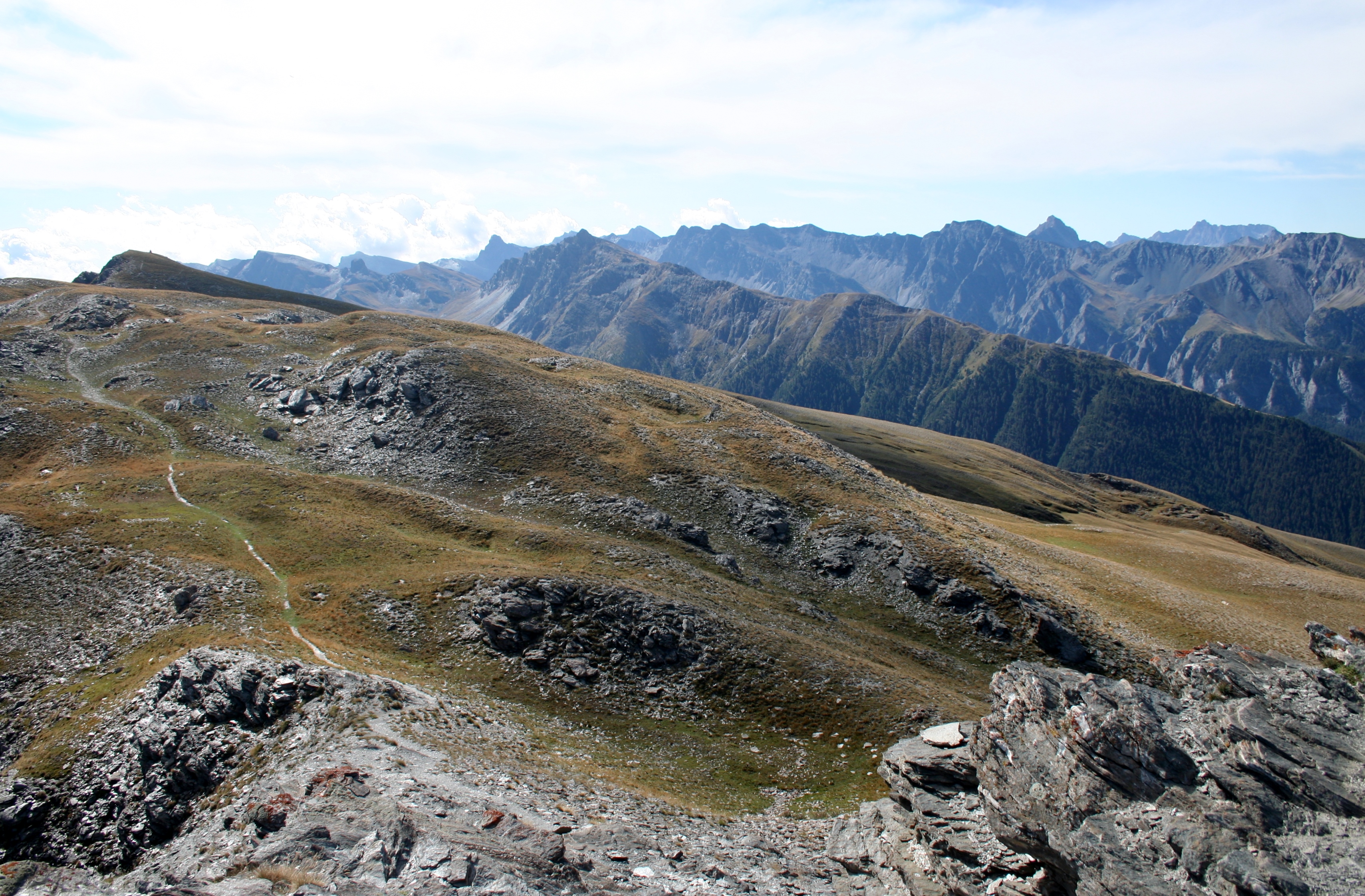 Crête de Batailler depuis le sommet de la Gardiole de l'Alp