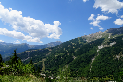 Vue sur la station de Pelvoux