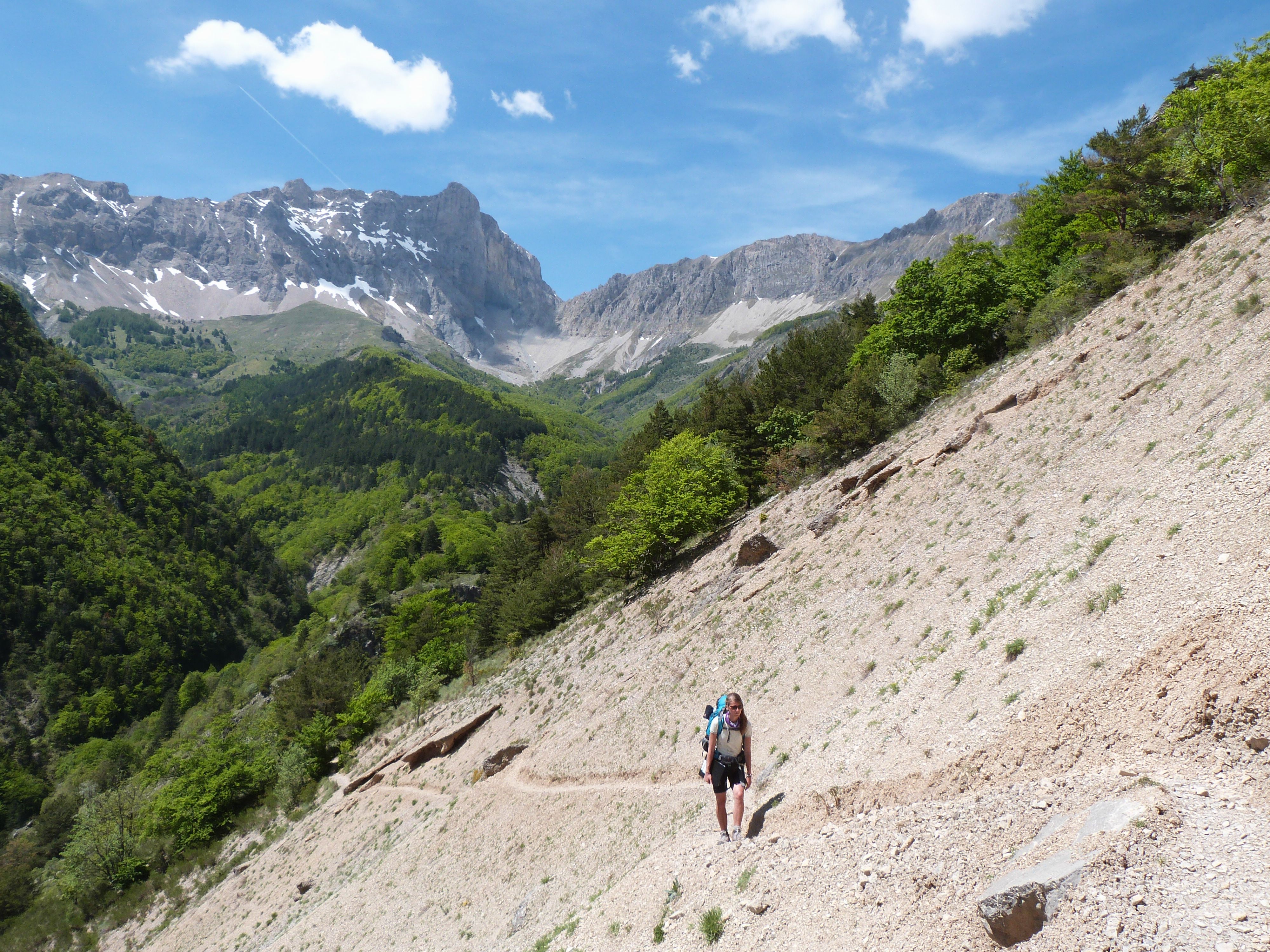 En direction du sentier des Bancs