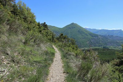 Magnifique sentier en balcon à deux pas du centre ville