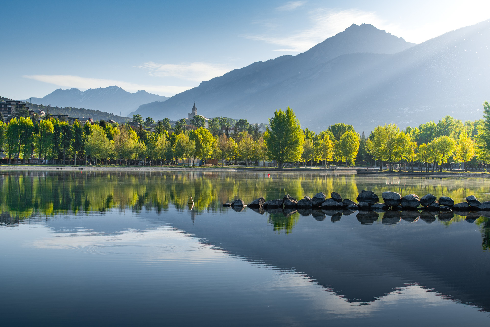 Plan d'eau d'Embrun