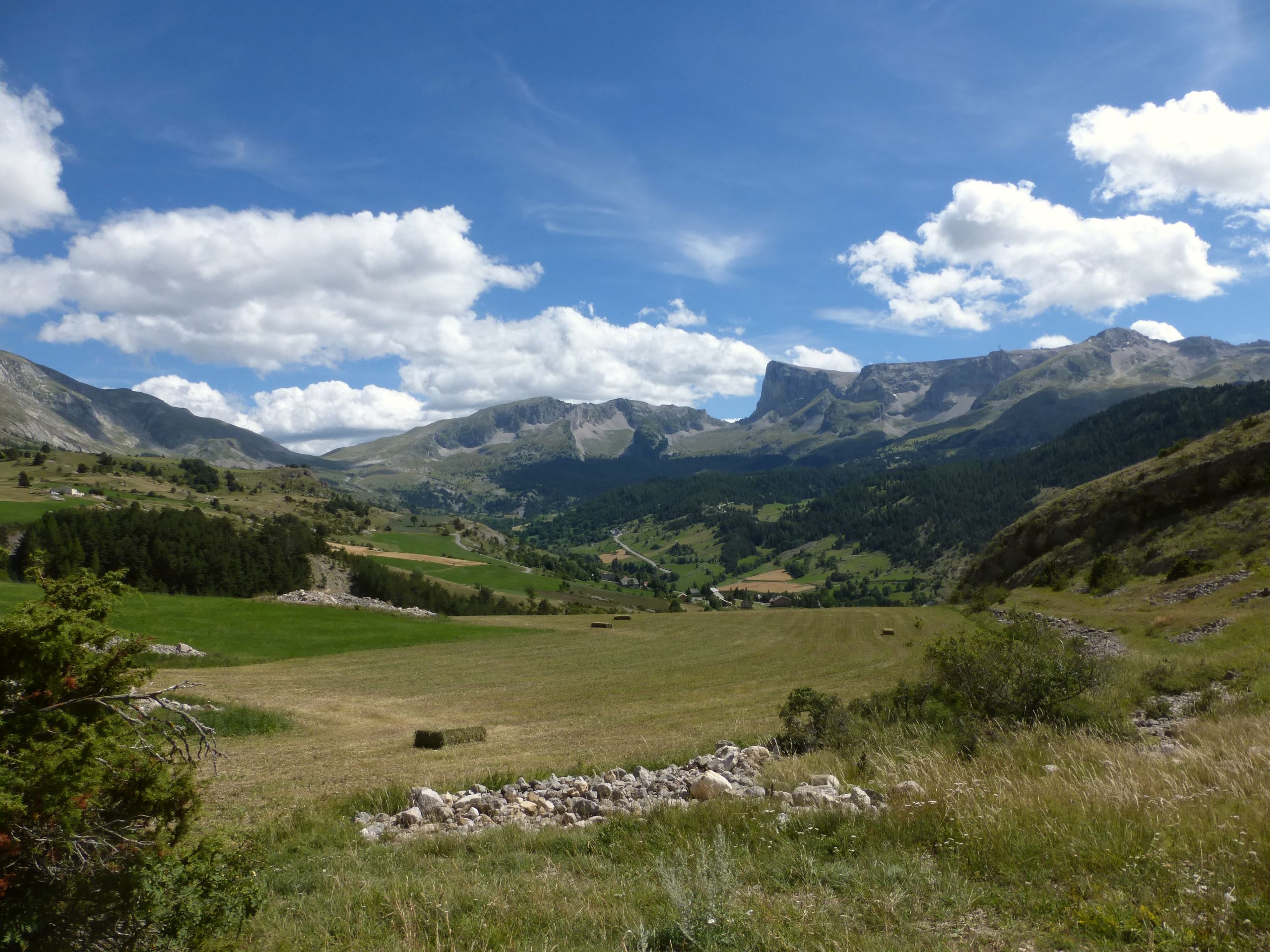 Vue sur le plateau de Bure