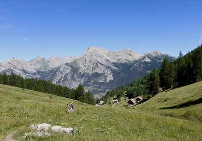 Dans la montée au col de Bramousse