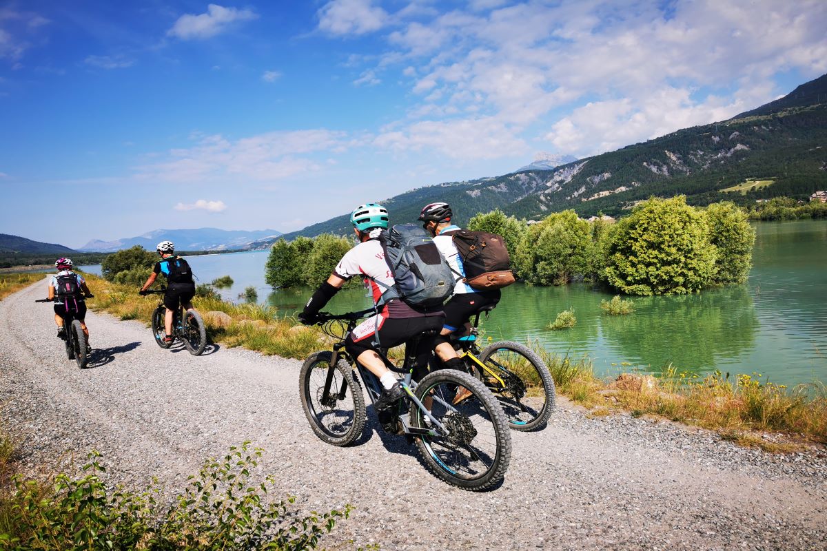 Bord du Lac à Embrun