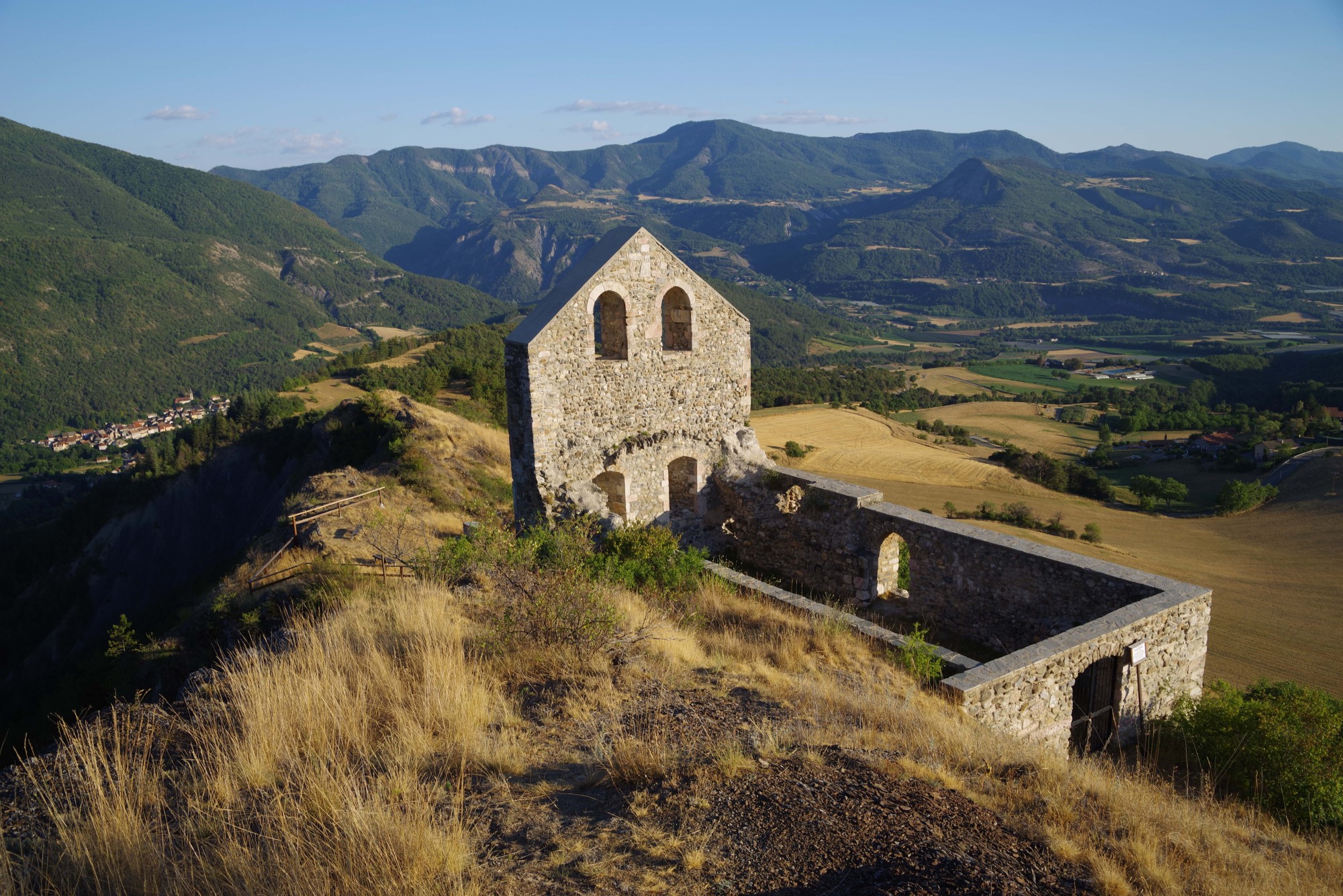 Jarjayes - Vestiges de l'ancienne chapelle