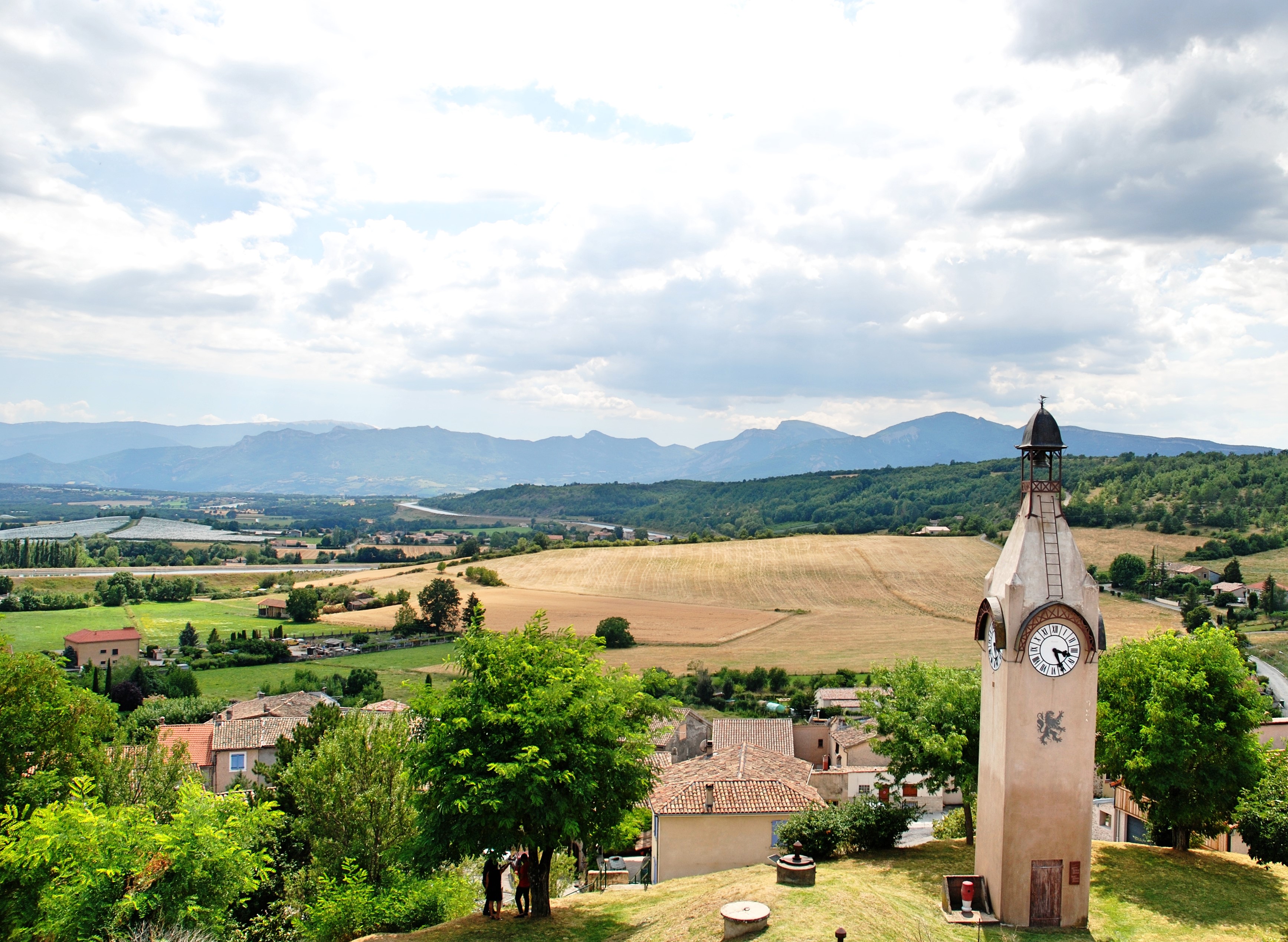 Village du Poët