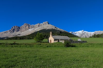 Chapelle la Montagne de Montmaur