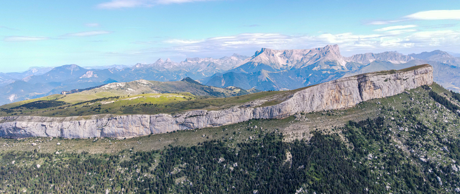 Montée de Céüse