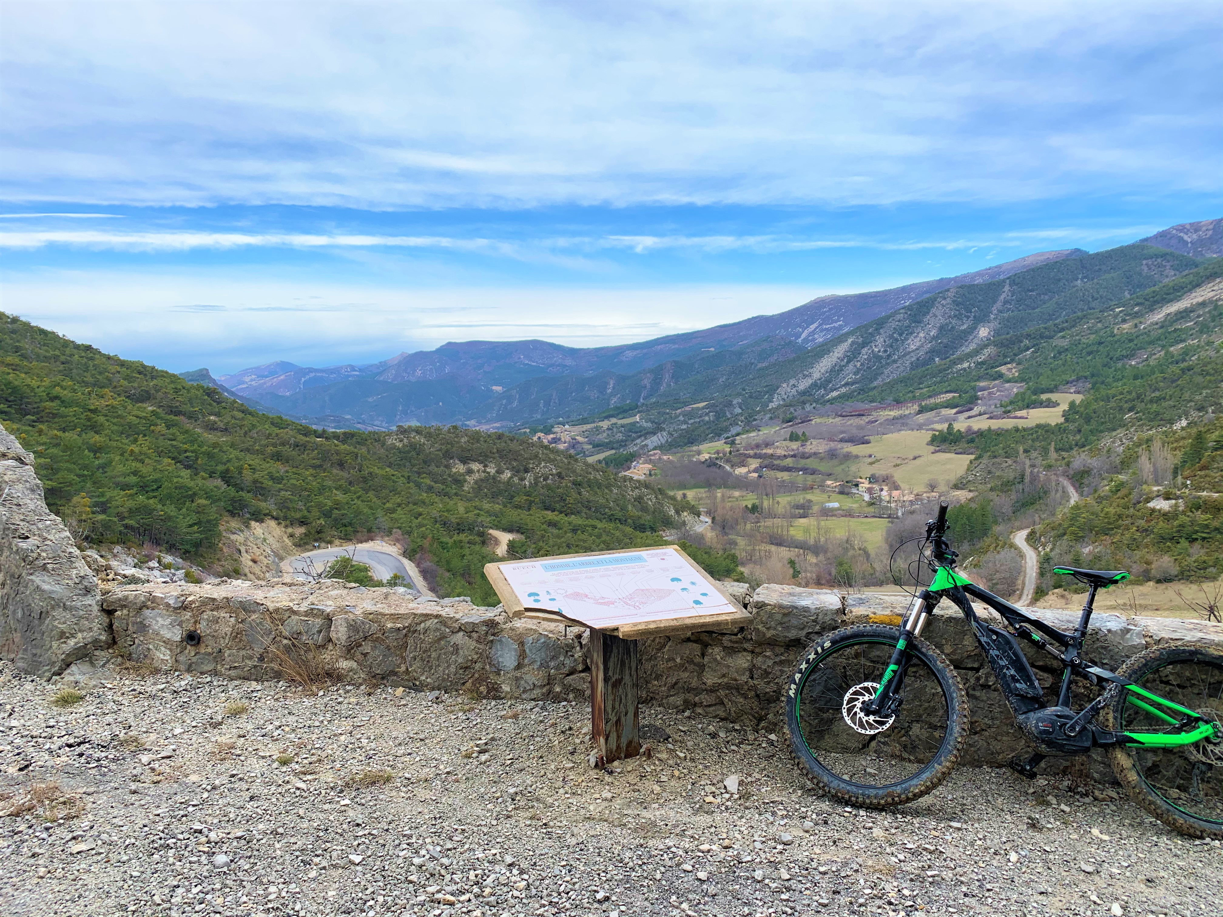 Panneau explicatif sur la Vallée de l'Oule