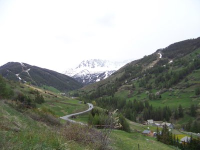 Panorama sur les hameaux de Vars